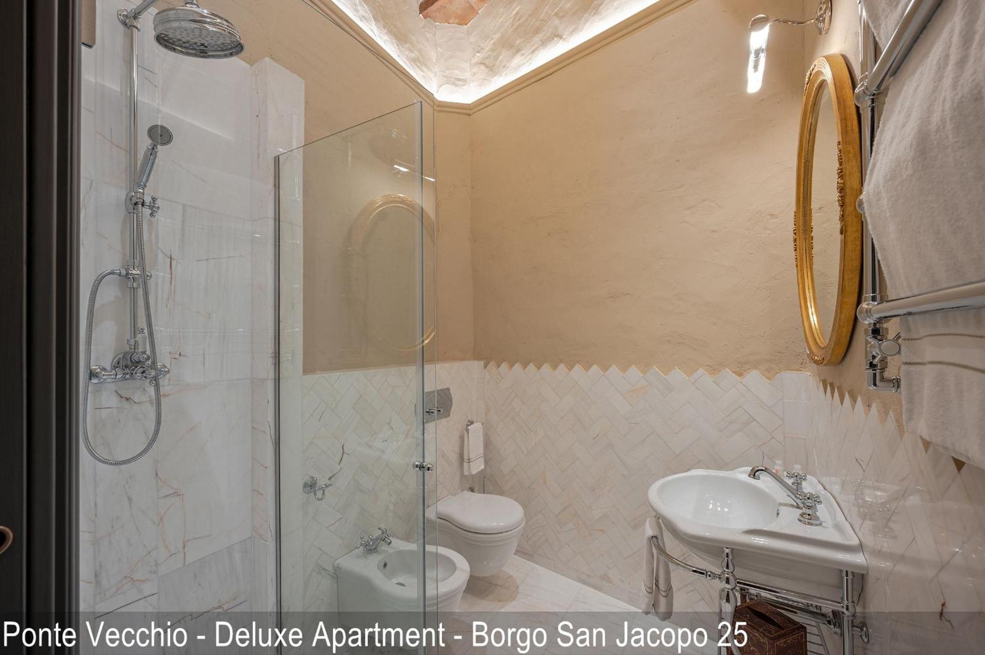 Soggiorni D'Arte Apartments By Mamo フィレンツェ 部屋 写真