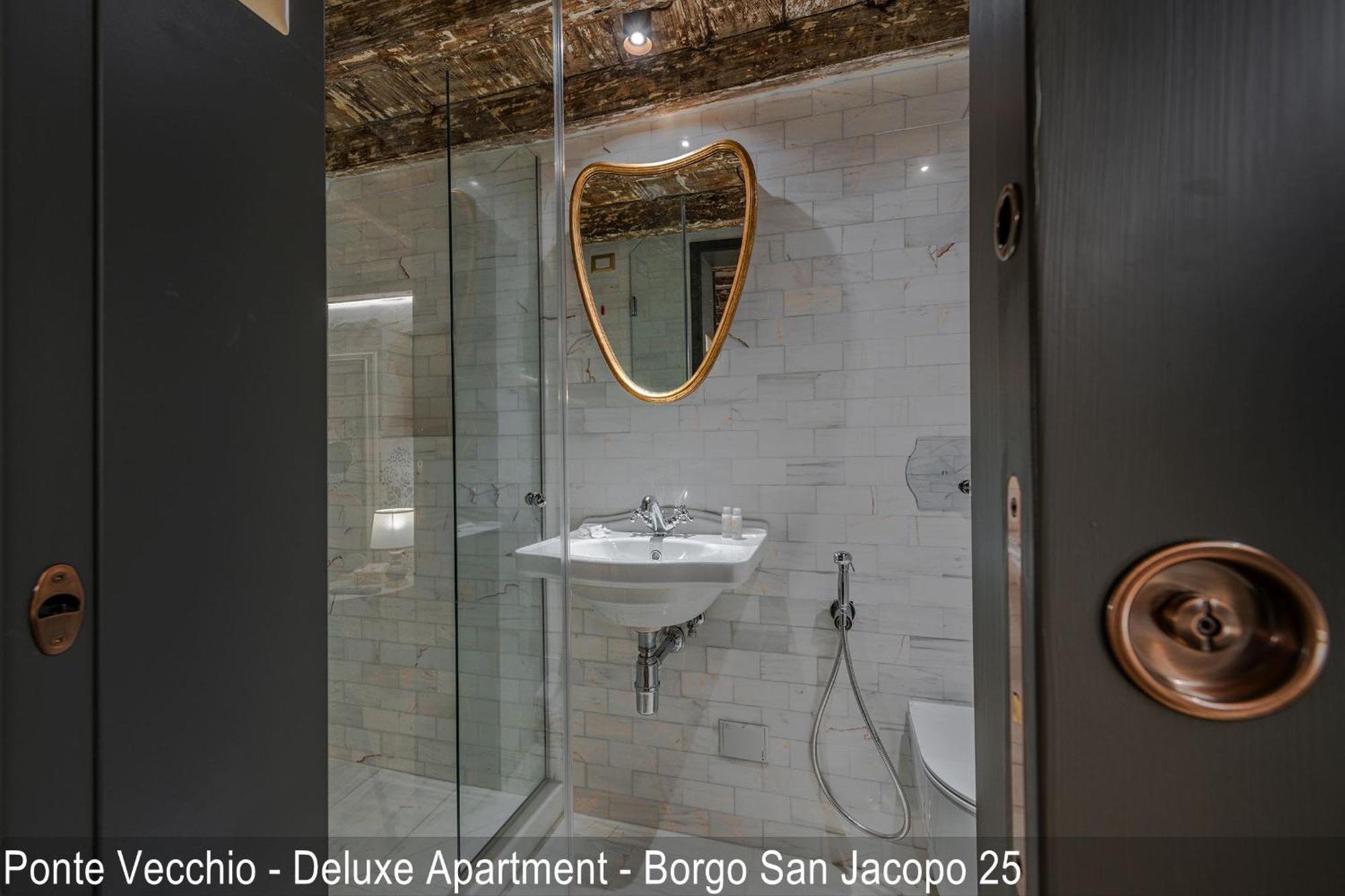 Soggiorni D'Arte Apartments By Mamo フィレンツェ 部屋 写真