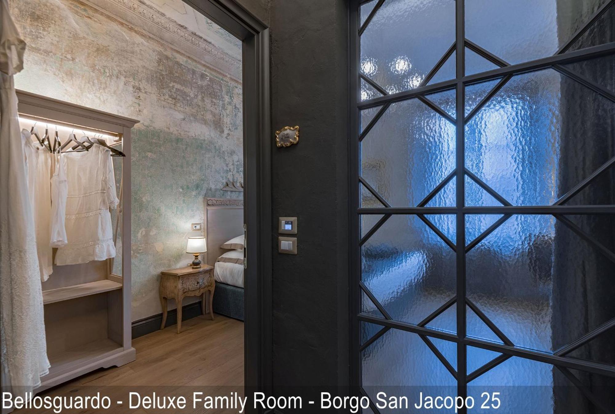 Soggiorni D'Arte Apartments By Mamo フィレンツェ 部屋 写真