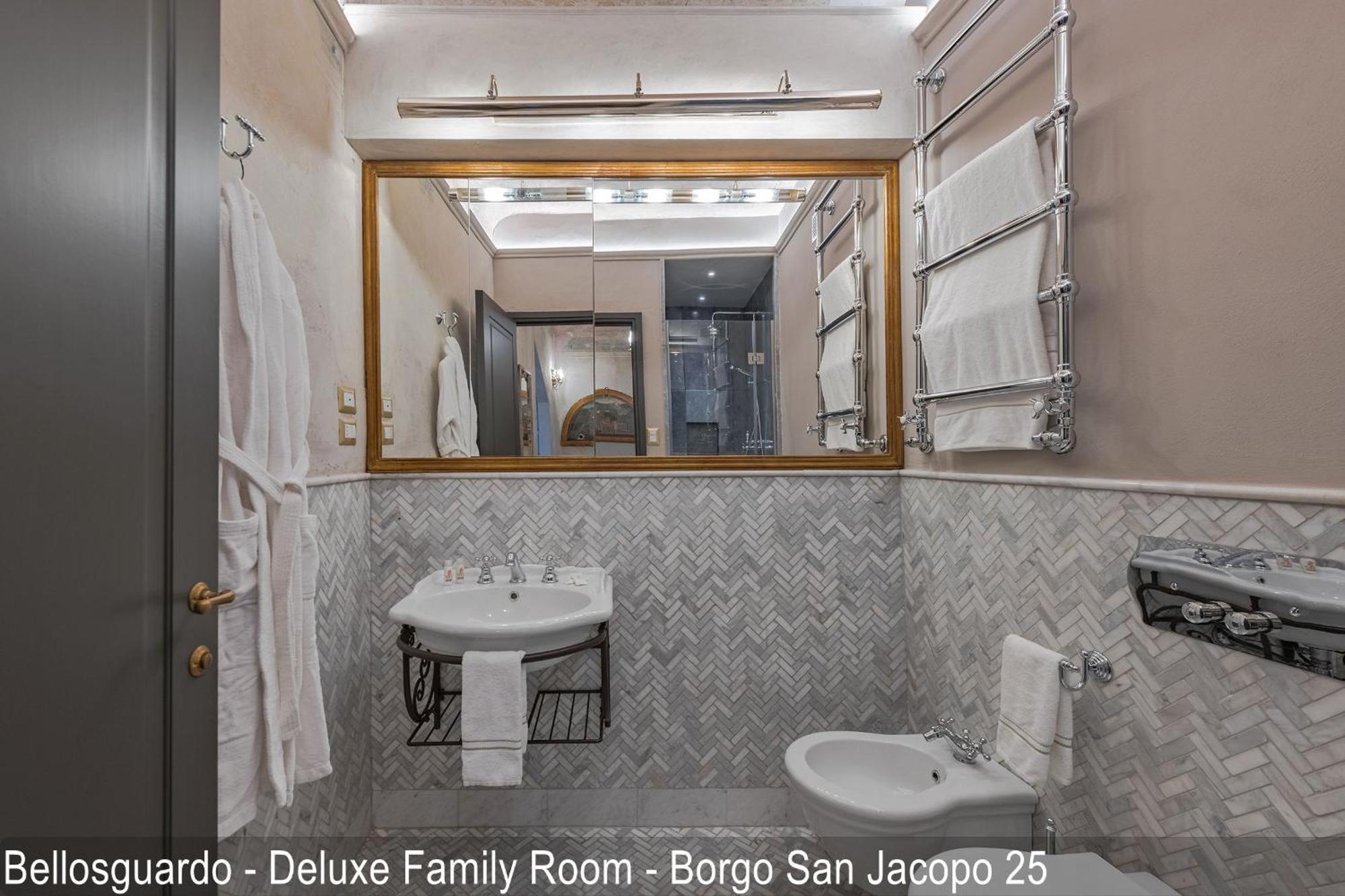 Soggiorni D'Arte Apartments By Mamo フィレンツェ 部屋 写真
